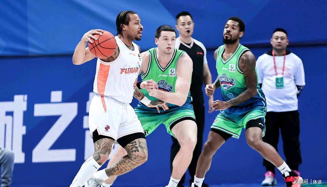 星空体育入口-天津、浙江轻松捍卫主场尊严，深圳男篮依法追究造谣者责任