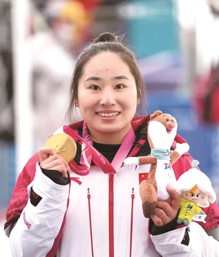 星空体育登入-张雯静:拿冠军,我真棒!|回转|高山滑雪|冬残奥会|女子|比赛_新浪体育_新浪新闻